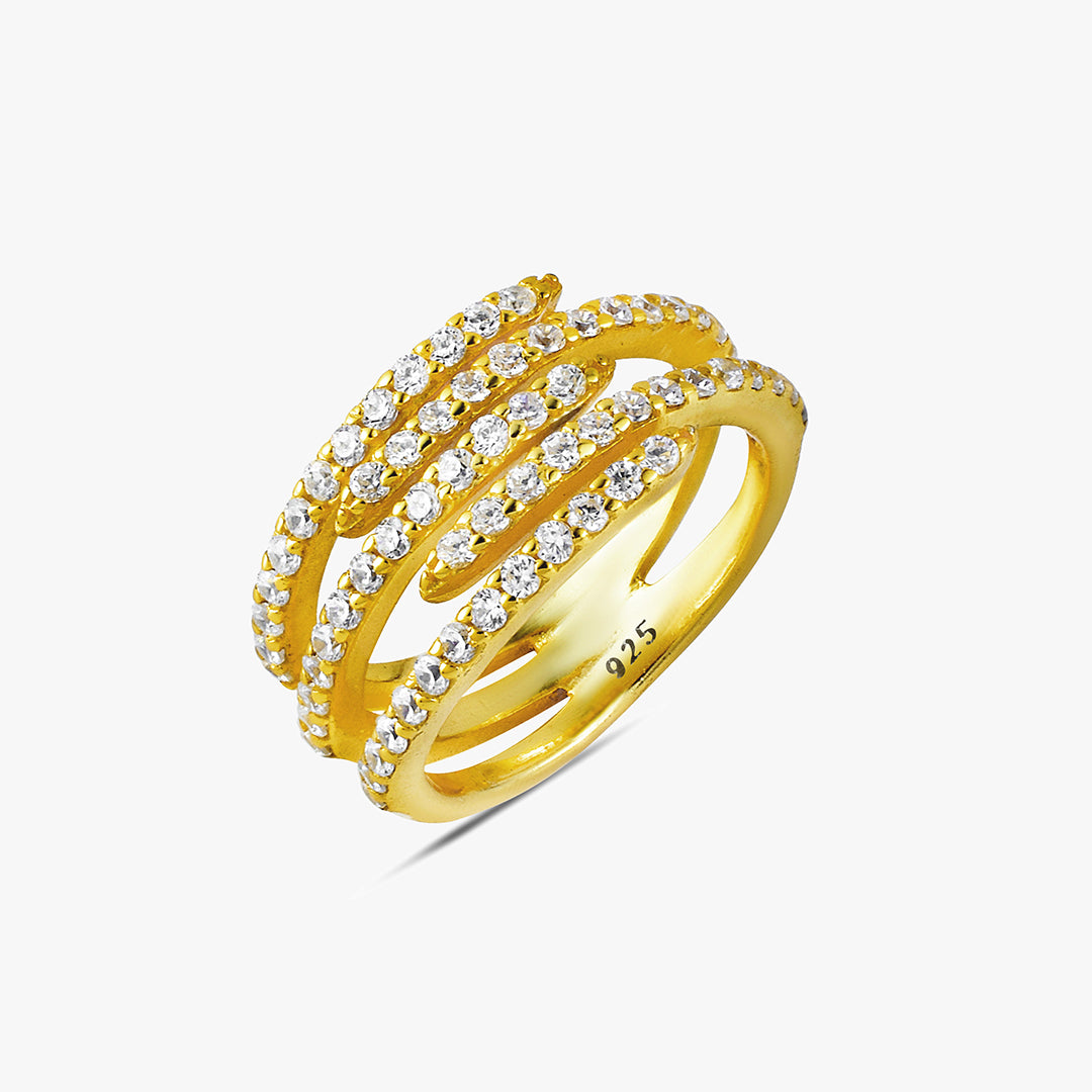 In-Between Ring – AARAVEE
